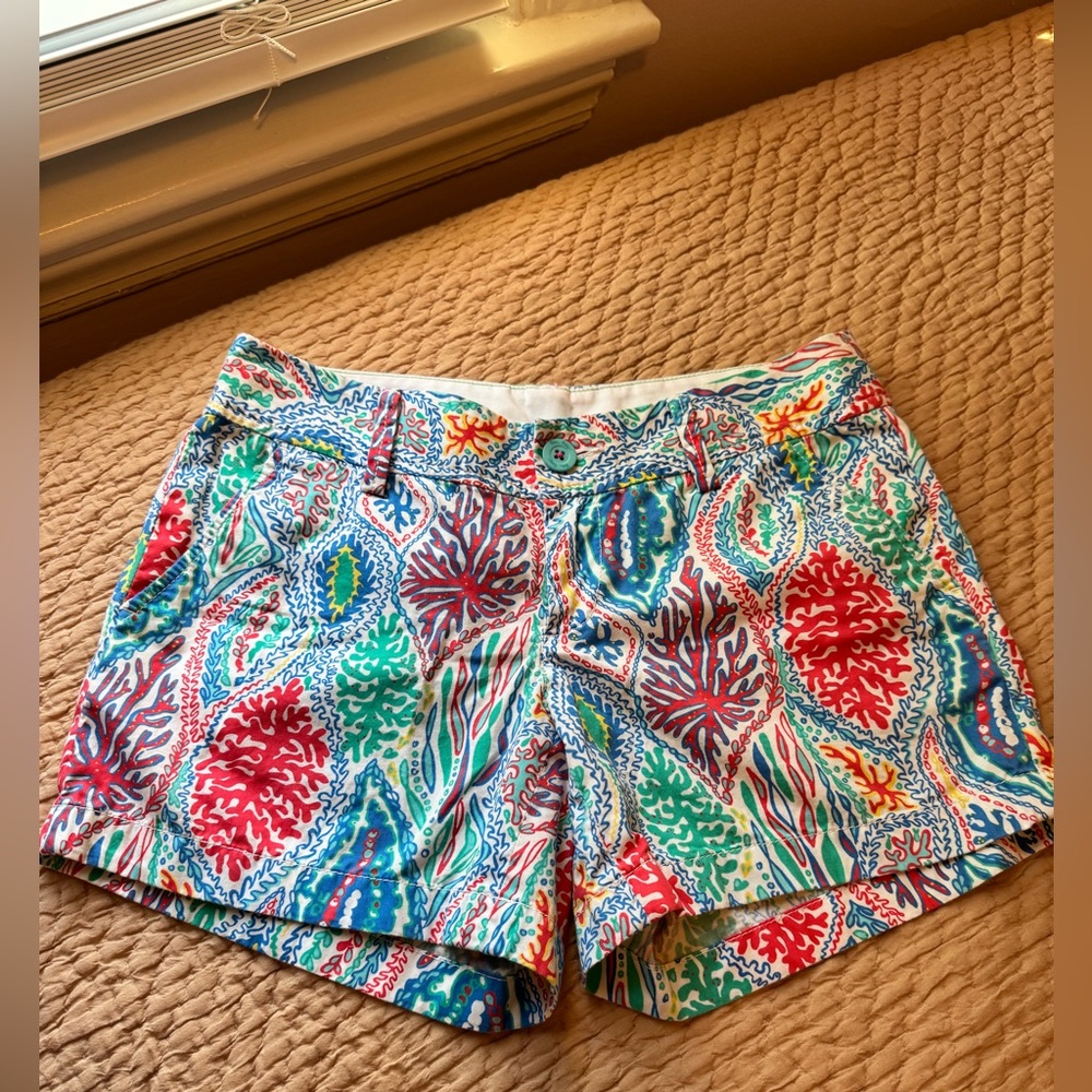 Lilly Pulitzer Callahan 5” Patterned Shorts Size 4